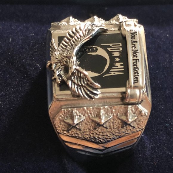 "Never Forgotten" POW-MIA Tribute Men's Ring - Picture 4 of 5